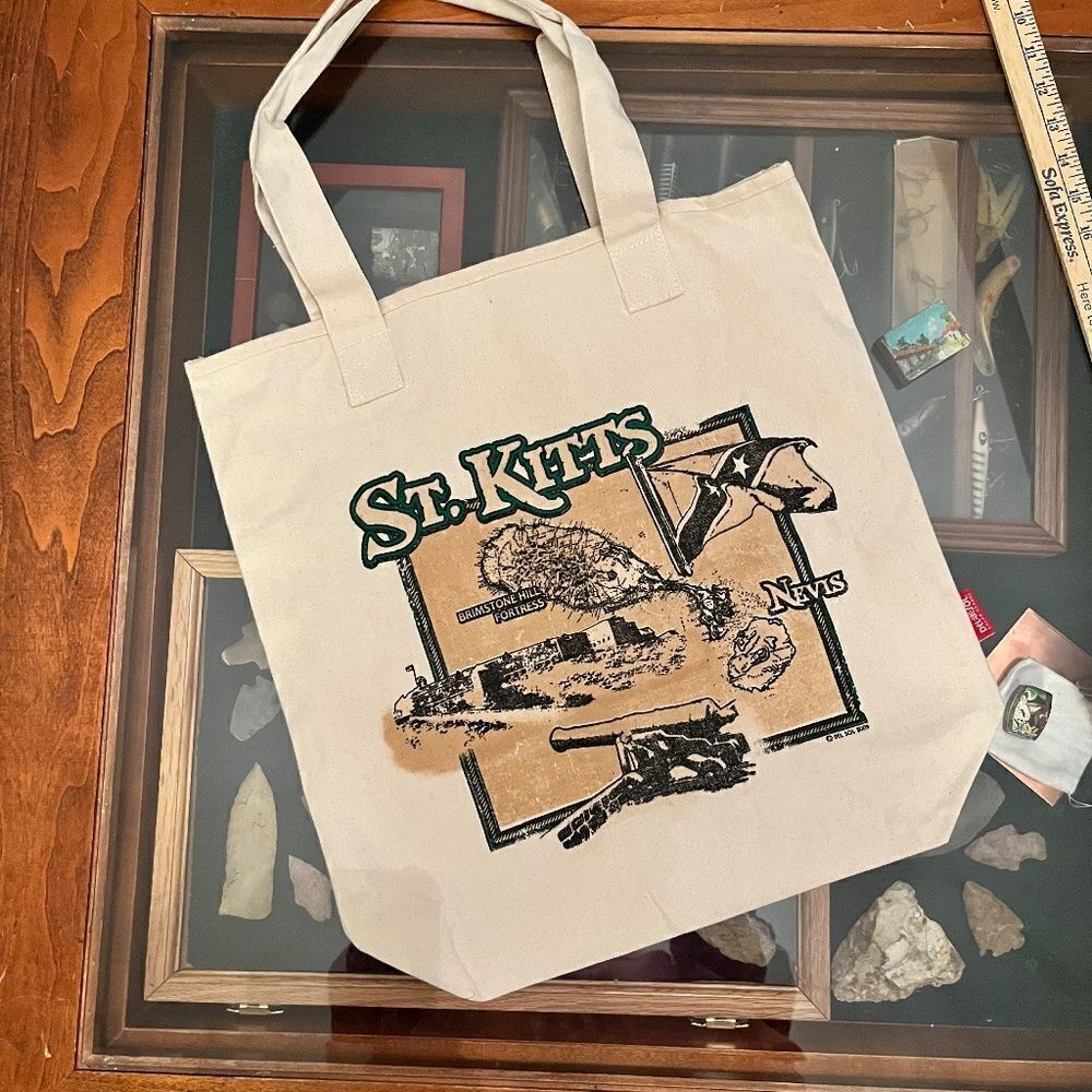 NEW Del Sol Tote Bag COLOR CHANGING St. Kitts NEW